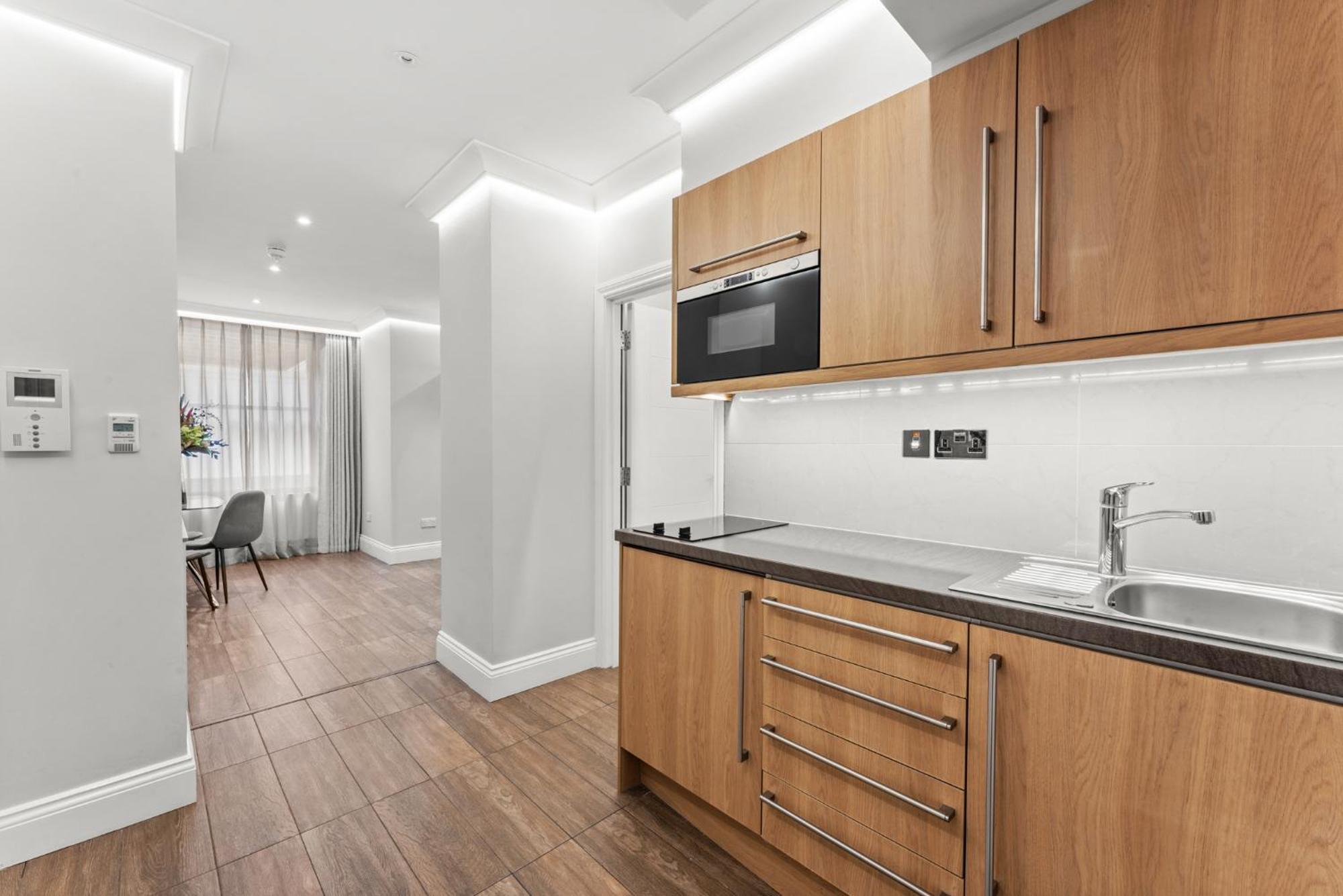 Cleveland Residences Russell Square * London