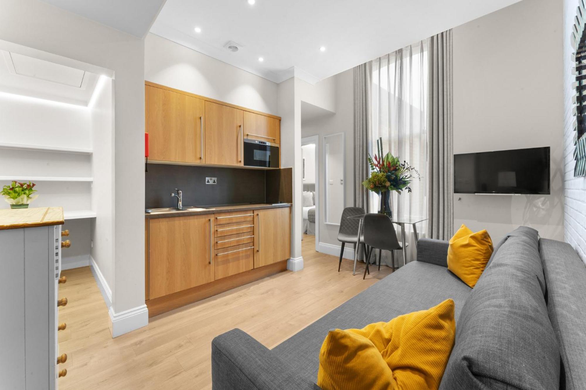 Cleveland Residences Russell Square *