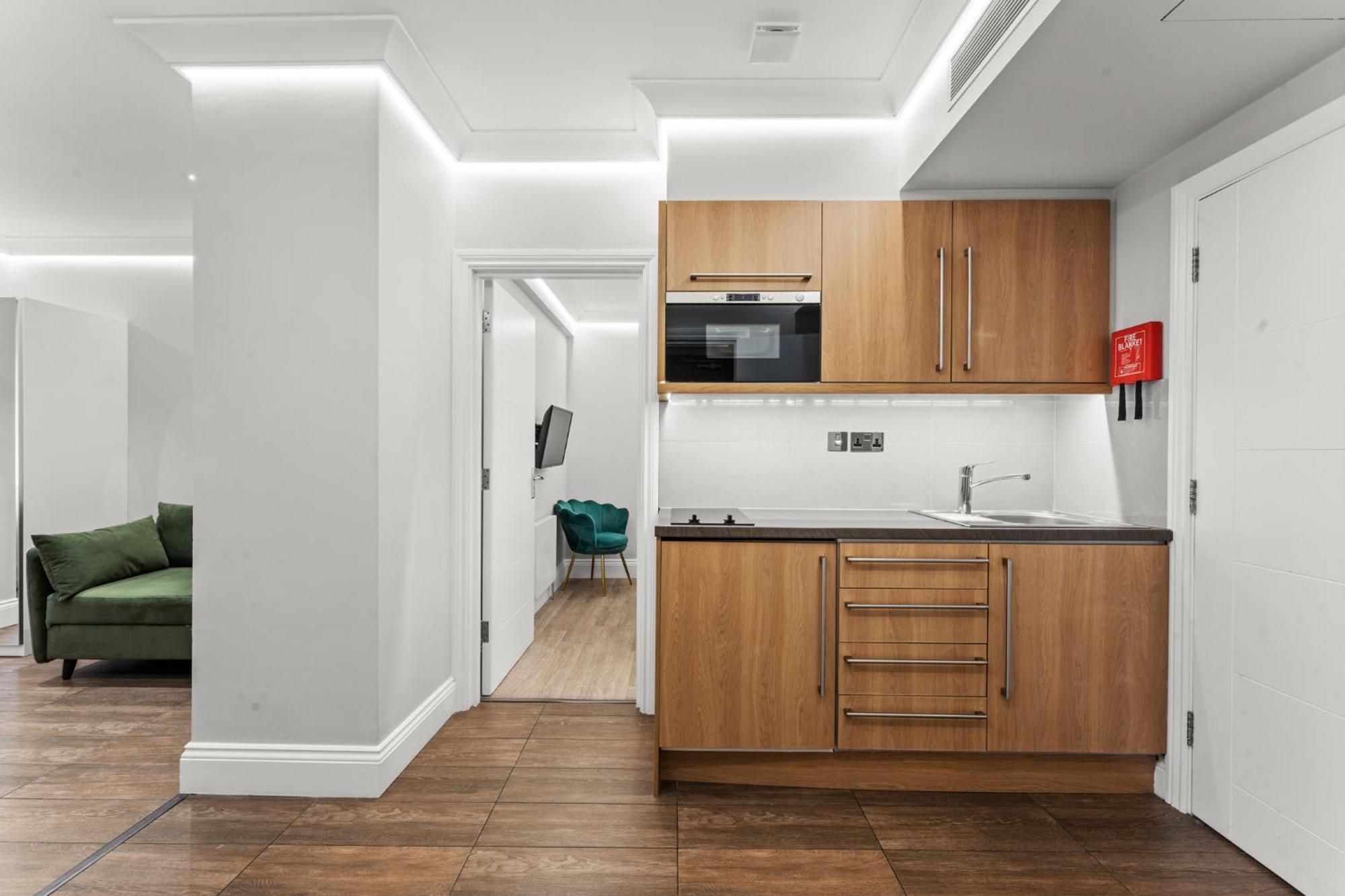 Apartment Cleveland Residences Russell Square London